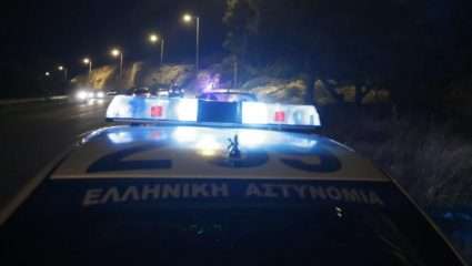 Στα χέρια της Αστυνομίας και το τελευταίο μέλος της σπείρας που «ξάφριζε» σπίτια διάσημων στα Νότια Προάστια Στα χέρια της Αστυνομίας και το τελευταίο μέλος της σπείρας που «ξάφριζε» σπίτια διάσημων στα Νότια Προάστια