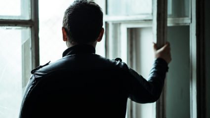 Δέκα τρόποι για να αντιμετωπίσεις την κατάθλιψη Δέκα τρόποι για να αντιμετωπίσεις την κατάθλιψη