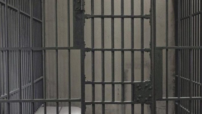 Χανιά: Πήγε να επισκεφθεί κρατούμενο με... ναρκωτικά Χανιά: Πήγε να επισκεφθεί κρατούμενο με... ναρκωτικά