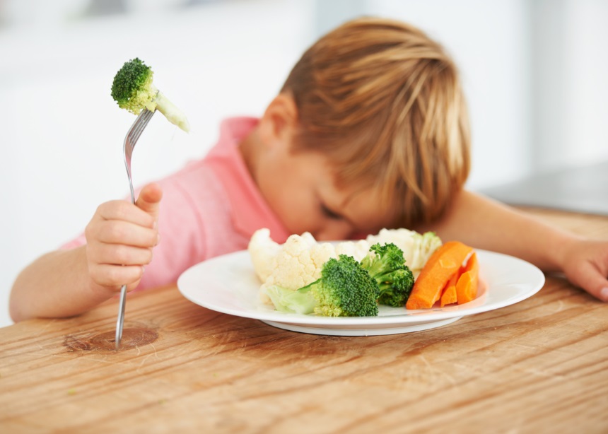 Επιλεκτικοί μπόμπιρες: 4 facts για την επιλεκτική διατροφή των παιδιών που πρέπει να ξέρεις