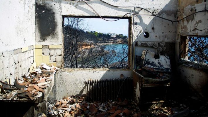 Έρχεται η ώρα της δικαιοσύνης: Στον Εισαγγελέα το πόρισμα για τις φονικές πυρκαγιές Έρχεται η ώρα της δικαιοσύνης: Στον Εισαγγελέα το πόρισμα για τις φονικές πυρκαγιές