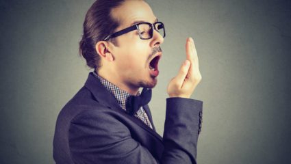 Πέντε απρόσμενα αίτια της στοματικής κακοσμίας Πέντε απρόσμενα αίτια της στοματικής κακοσμίας