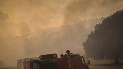 Πύρινη κόλαση στην Κεφαλονιά – Εκκενώθηκαν σπίτια Πύρινη κόλαση στην Κεφαλονιά – Εκκενώθηκαν σπίτια