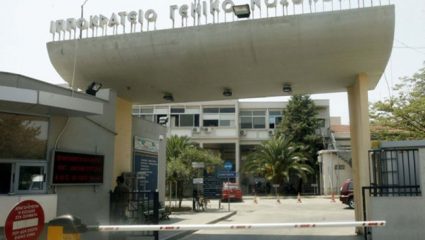 Παραμένει σε κίνδυνο το αγοράκι που βρέθηκε με κορδόνι στον λαιμό του Παραμένει σε κίνδυνο το αγοράκι που βρέθηκε με κορδόνι στον λαιμό του