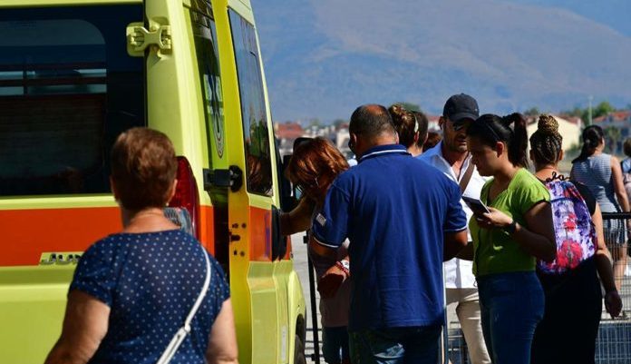 Tραγωδία στην Τήνο - Εργατικό δυστύχημα με δύο νεκρούς Tραγωδία στην Τήνο - Εργατικό δυστύχημα με δύο νεκρούς