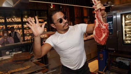 Φωτιά στο εστιατόριο του Salt Bae – Τραυματίστηκε ένας Έλληνας Φωτιά στο εστιατόριο του Salt Bae – Τραυματίστηκε ένας Έλληνας