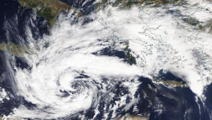 Σε πλήρη ετοιμότητα ο κρατικός μηχανισμός – Πώς θα κινηθεί η κακοκαιρία Σε πλήρη ετοιμότητα ο κρατικός μηχανισμός – Πώς θα κινηθεί η κακοκαιρία