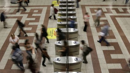 Για αυτούς καταργείται το χάρτινο ηλεκτρονικό εισιτήριο Για αυτούς καταργείται το χάρτινο ηλεκτρονικό εισιτήριο