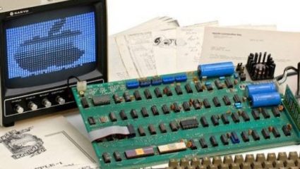 O πρώτος Apple υπολογιστής πουλήθηκε έναντι 375.000 δολαρίων! O πρώτος Apple υπολογιστής πουλήθηκε έναντι 375.000 δολαρίων!