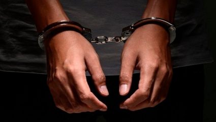 Στη φυλακή ο αρχιτέκτονας που έχει ομολογήσει ότι σκότωσε τον φαρμακοποιό στο Νέο Ψυχικό Στη φυλακή ο αρχιτέκτονας που έχει ομολογήσει ότι σκότωσε τον φαρμακοποιό στο Νέο Ψυχικό