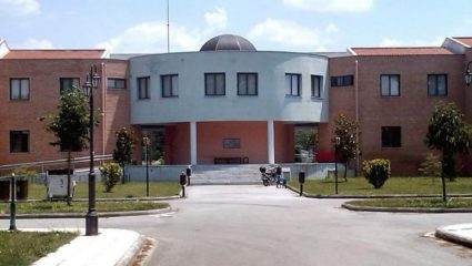 Αυτός είναι ο «καθηγητής Φακελάκης»- Δείτε τι δήλωνε στην κάμερα το 2004 (ΒΙΝΤΕΟ) Αυτός είναι ο «καθηγητής Φακελάκης»- Δείτε τι δήλωνε στην κάμερα το 2004 (ΒΙΝΤΕΟ)