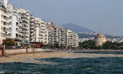Θρίλερ με νεκρό στον Θερμαϊκό Θρίλερ με νεκρό στον Θερμαϊκό
