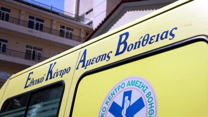 Συμπλοκή μαθητριών σε σχολείο στην Αλεξανδρούπολη! Τραυματίες και συλλήψεις Συμπλοκή μαθητριών σε σχολείο στην Αλεξανδρούπολη! Τραυματίες και συλλήψεις