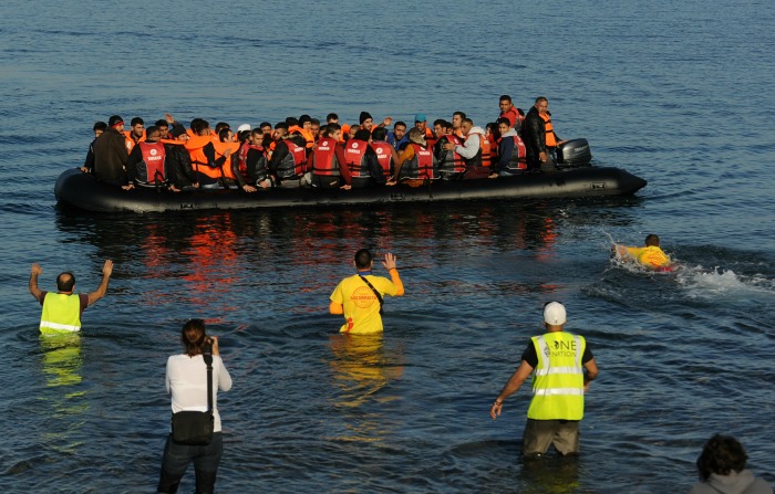 Η Μάλτα υποδέχεται μετανάστες που αρνήθηκε η Ιταλία