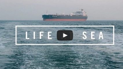 Εκπληκτικό βίντεο με τη ζωή των ναυτικών μέσα στο πλοίο Εκπληκτικό βίντεο με τη ζωή των ναυτικών μέσα στο πλοίο