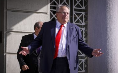 Κοτζιάς: Είμαι ο πιο ευτυχής παραιτηθείς υπουργός Κοτζιάς: Είμαι ο πιο ευτυχής παραιτηθείς υπουργός