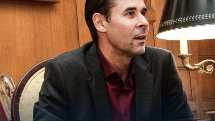 Τσιάρτας εναντίον Τσίπρα: «Από το πολύ τρίξιμο των δοντιών στον Πάνο σου έμειναν τα ούλα» (ΦΩΤΟ) Τσιάρτας εναντίον Τσίπρα: «Από το πολύ τρίξιμο των δοντιών στον Πάνο σου έμειναν τα ούλα» (ΦΩΤΟ)