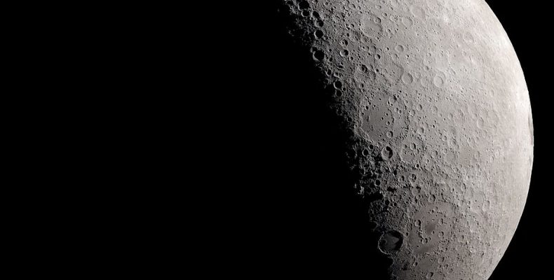 Tρομερό βίντεο από την επιφάνεια της Σελήνης!