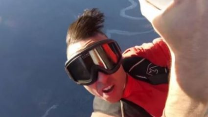 Ράπερ πέθανε πέφτοντας από το φτερό αεροπλάνου ενώ έκανε γυρίσματα για βιντεοκλίπ Ράπερ πέθανε πέφτοντας από το φτερό αεροπλάνου ενώ έκανε γυρίσματα για βιντεοκλίπ