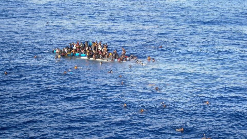 Nέα τραγωδία στη Μεσόγειο - Δύο 7χρονοι μετανάστες πνίγηκαν και 16 αγνοούνται