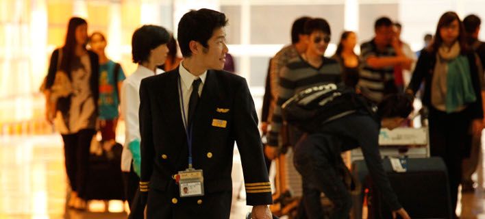 Μεθυσμένος συγκυβερνήτης καθυστέρησε πτήση της Japan Airlines