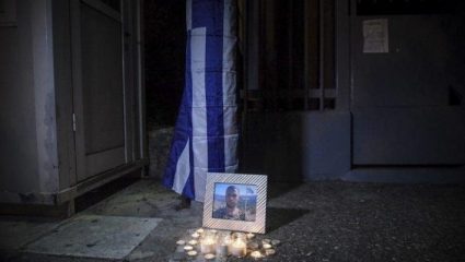 Σήμερα η κηδεία του Κωνσταντίνου Κατσίφα – Πούλμαν κε κόσμο στους Βουλιαράτες Σήμερα η κηδεία του Κωνσταντίνου Κατσίφα – Πούλμαν κε κόσμο στους Βουλιαράτες