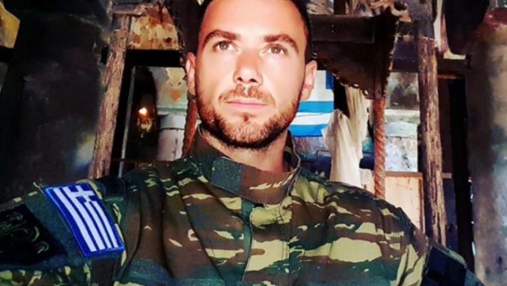 Ξέσπασμα γνωστού τραγουδιστή για τον θάνατο Κατσίφα: «Δεν είμαστε φασίστες, είμαστε Έλληνες» Ξέσπασμα γνωστού τραγουδιστή για τον θάνατο Κατσίφα: «Δεν είμαστε φασίστες, είμαστε Έλληνες»