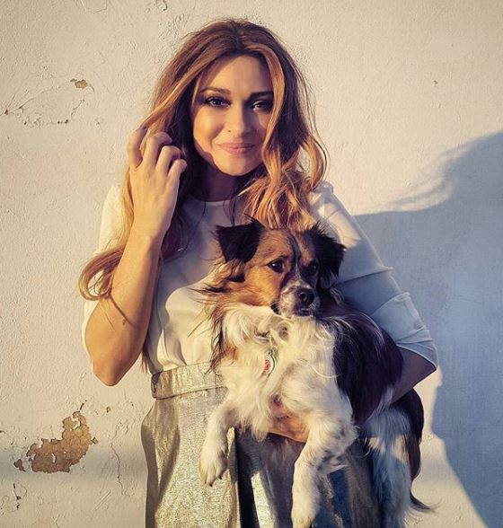 Συγκινεί με την εξομολόγησή της η Ελληνίδα τραγουδίστρια: «Ο καρκίνος με διέλυσε»