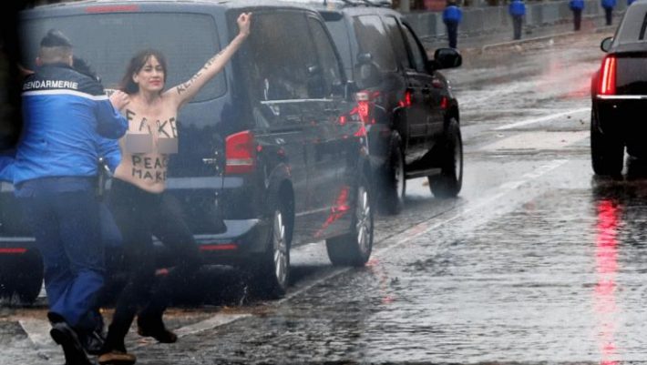 Aκτιβίστριες εναντίον Τραμπ! «Εισβολή» Femen στο Παρίσι (BINTEO) Aκτιβίστριες εναντίον Τραμπ! «Εισβολή» Femen στο Παρίσι (BINTEO)
