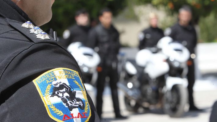 Σάλος από τη δήλωση της Παπακώστα για τους αστυνομικούς - Οργισμένη αντίδραση από τη Νέα Δημοκρατία - «Βράζουν» στην ΠΟΑΣΥ Σάλος από τη δήλωση της Παπακώστα για τους αστυνομικούς - Οργισμένη αντίδραση από τη Νέα Δημοκρατία - «Βράζουν» στην ΠΟΑΣΥ