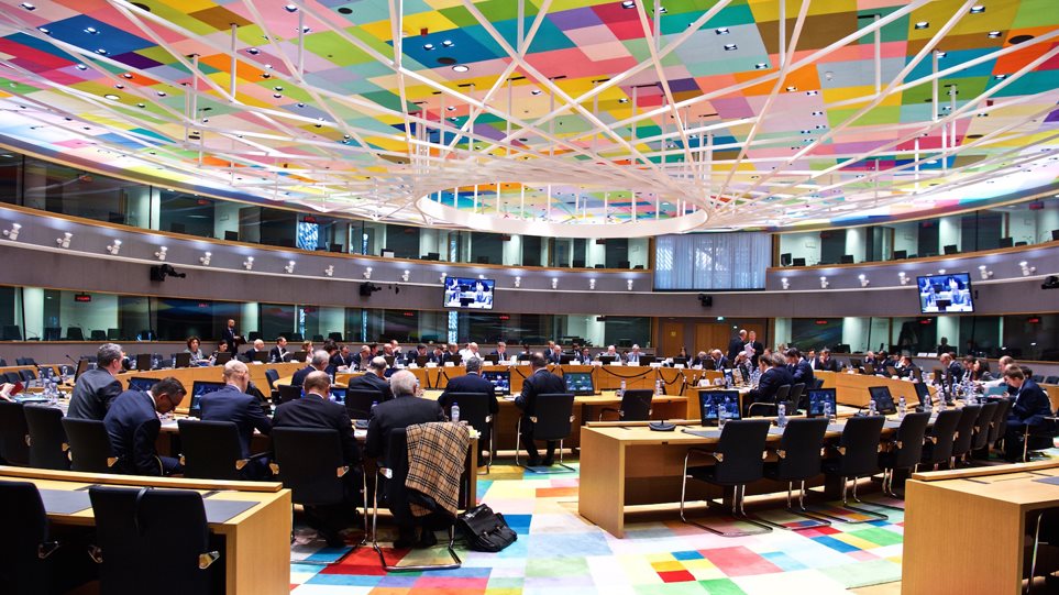 Kαμία ένσταση από τους Ευρωπαίους - Μη περικοπή συντάξεων αποφασίζει το Euro Working Group