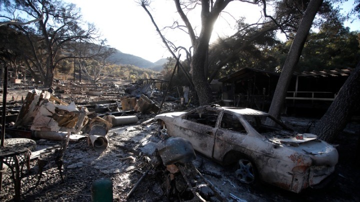 Καλιφόρνια: Στους 63 οι νεκροί, αγνοούνται 600 πολίτες