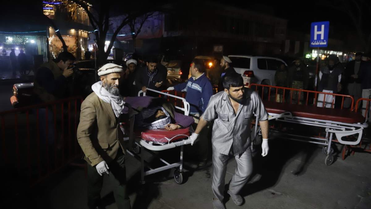 Μακελειό στην Καμπούλ - Τουλάχιστον 50 νεκροί μετά από έκρηξη
