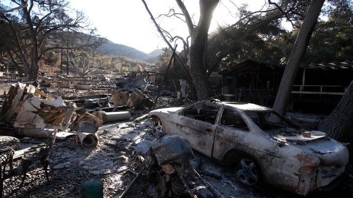 Καλιφόρνια: Στους 83 αυξήθηκαν οι νεκροί από τις πυρκαγιές