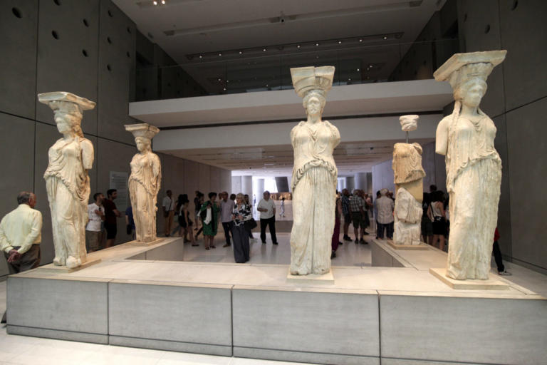 Το παραδέχθηκαν οι Βρετανοί! Το Μουσείο της Ακρόπολης μπορεί να φιλοξενήσει τα γλυπτά του Παρθενώνα!