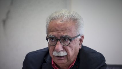 «Περάστε, κόσμε»! «Περάστε, κόσμε»!