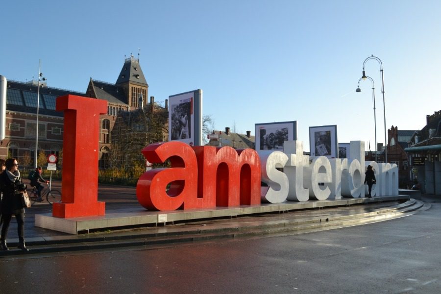 Τέλος εποχής: Το πιο διάσημο αξιοθέατο του Άμστερνταμ δεν υπάρχει πια (ΒΙΝΤΕΟ)