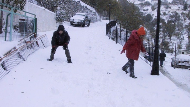 Κλειστά δημοτικά σχολεία στον δήμο Μετεώρων λόγω χιονόπτωσης