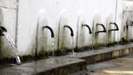 Θα πούμε το νερό… νεράκι: Επιδείνωση της λειψυδρίας στην Ελλάδα Θα πούμε το νερό… νεράκι: Επιδείνωση της λειψυδρίας στην Ελλάδα