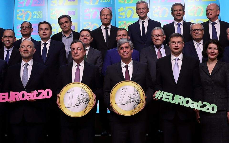 20 χρόνια ευρώ: Το νόμισμα που δίχασε την Ευρώπη