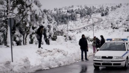 Σαρώνει τη χώρα η «Σοφία»: Σε πλήρη εξέλιξη η κακοκαιρία Σαρώνει τη χώρα η «Σοφία»: Σε πλήρη εξέλιξη η κακοκαιρία