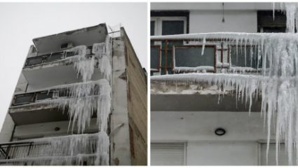 «Πάγωσε» πολυκατοικία στη Θεσσαλονίκη – Γέμισε με σταλακτίτες (ΦΩΤΟ) «Πάγωσε» πολυκατοικία στη Θεσσαλονίκη – Γέμισε με σταλακτίτες (ΦΩΤΟ)