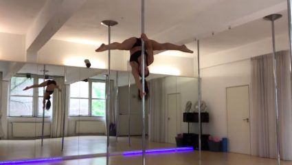 Το pole dancing κρύβει κινδύνους – Δείτε το βίντεο Το pole dancing κρύβει κινδύνους – Δείτε το βίντεο
