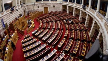 Η Βουλή προσαρμόζεται στην εποχή του κορωνοϊού Η Βουλή προσαρμόζεται στην εποχή του κορωνοϊού
