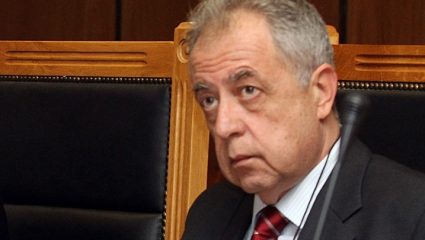 Ο αντιεισαγγελέας Μπρακουμάτσος ανέλαβε την εποπτεία της Εισαγγελίας Διαφθοράς Ο αντιεισαγγελέας Μπρακουμάτσος ανέλαβε την εποπτεία της Εισαγγελίας Διαφθοράς