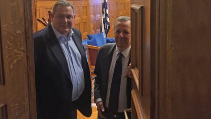 Σενάριο εκλογικής συμπόρευσης για Πάνο Καμμένο και Τάκη Μπαλτάκο Σενάριο εκλογικής συμπόρευσης για Πάνο Καμμένο και Τάκη Μπαλτάκο