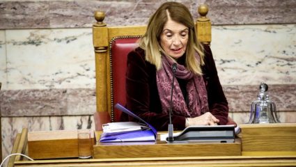 «Δώστε πόνο»! Η viral ατάκα της Τασίας Χριστοπουλοπούλου στη Βουλή (ΒΙΝΤΕΟ) «Δώστε πόνο»! Η viral ατάκα της Τασίας Χριστοπουλοπούλου στη Βουλή (ΒΙΝΤΕΟ)