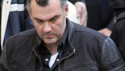Ένοχος ο Κορκονέας για την δολοφονία Γρηγορόπουλου, αθωώθηκε ο Σαραλιώτης Ένοχος ο Κορκονέας για την δολοφονία Γρηγορόπουλου, αθωώθηκε ο Σαραλιώτης