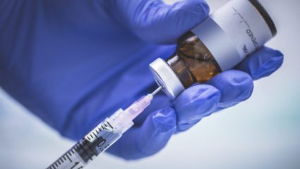 Μεγάλη ανησυχία για το εμβόλιο μετά την ανακάλυψη του φαρμάκου με άμεση ανοσία Μεγάλη ανησυχία για το εμβόλιο μετά την ανακάλυψη του φαρμάκου με άμεση ανοσία