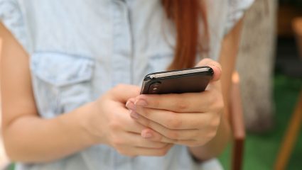 Μειώθηκαν οι πωλήσεις υπολογιστών και smartphone στην Ελλάδα το 2018 Μειώθηκαν οι πωλήσεις υπολογιστών και smartphone στην Ελλάδα το 2018